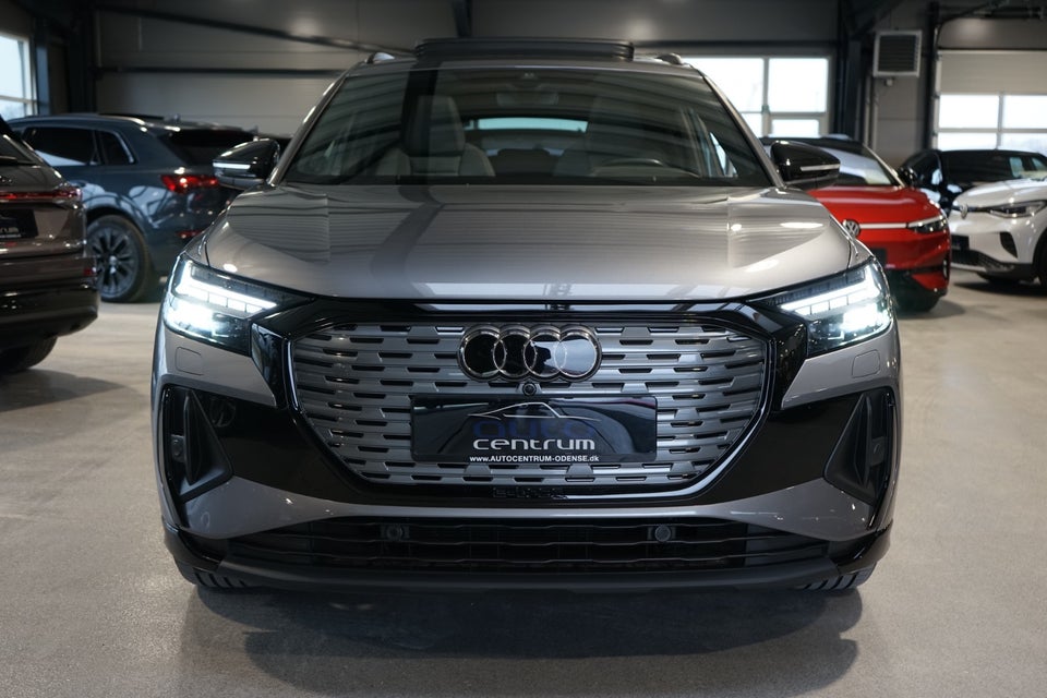Audi Q4 e-tron 50 edition one quattro 5d