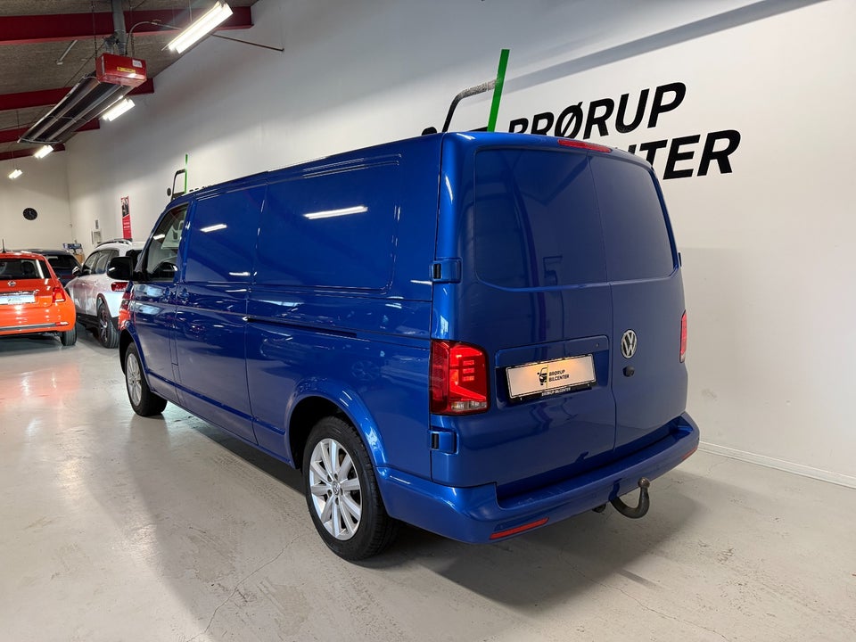 VW Transporter 2,0 TDi 199 Kassevogn DSG lang