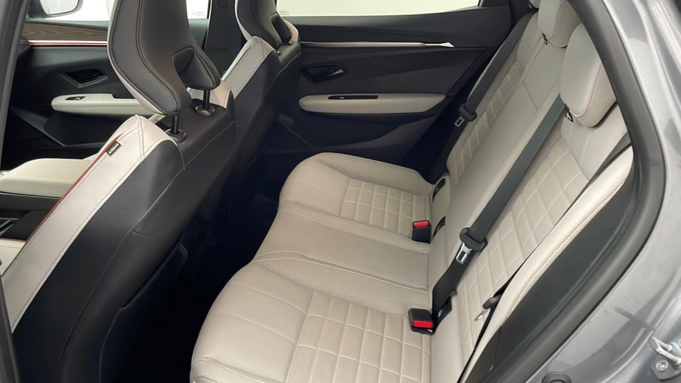 Renault Megane E-Tech 60 Iconic 5d