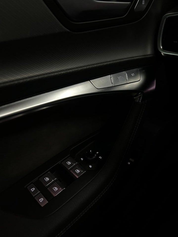 Audi A6 50 TDi S-line Avant quattro Tiptr. 5d