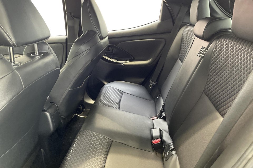 Toyota Yaris 1,5 Hybrid H3 e-CVT 5d
