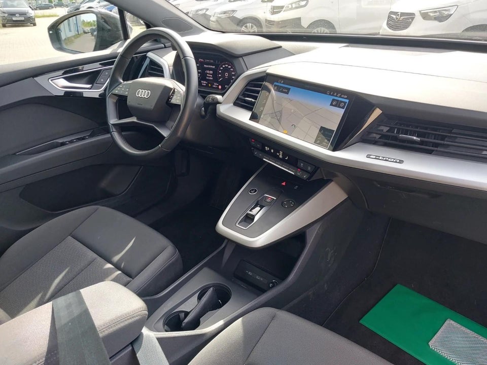 Audi Q4 e-tron 40 Advanced 5d