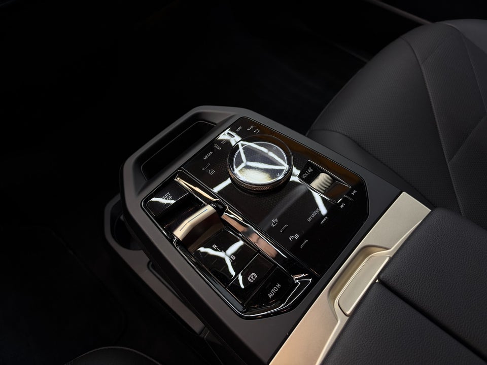 BMW iX xDrive40 Sport 5d