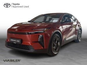 Toyota C-HR+, modelår 2025, 1,200 km