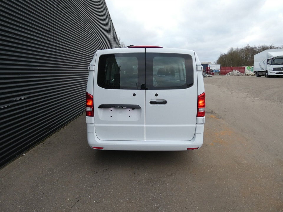 Mercedes eVito 129 Tourer PRO XL Van