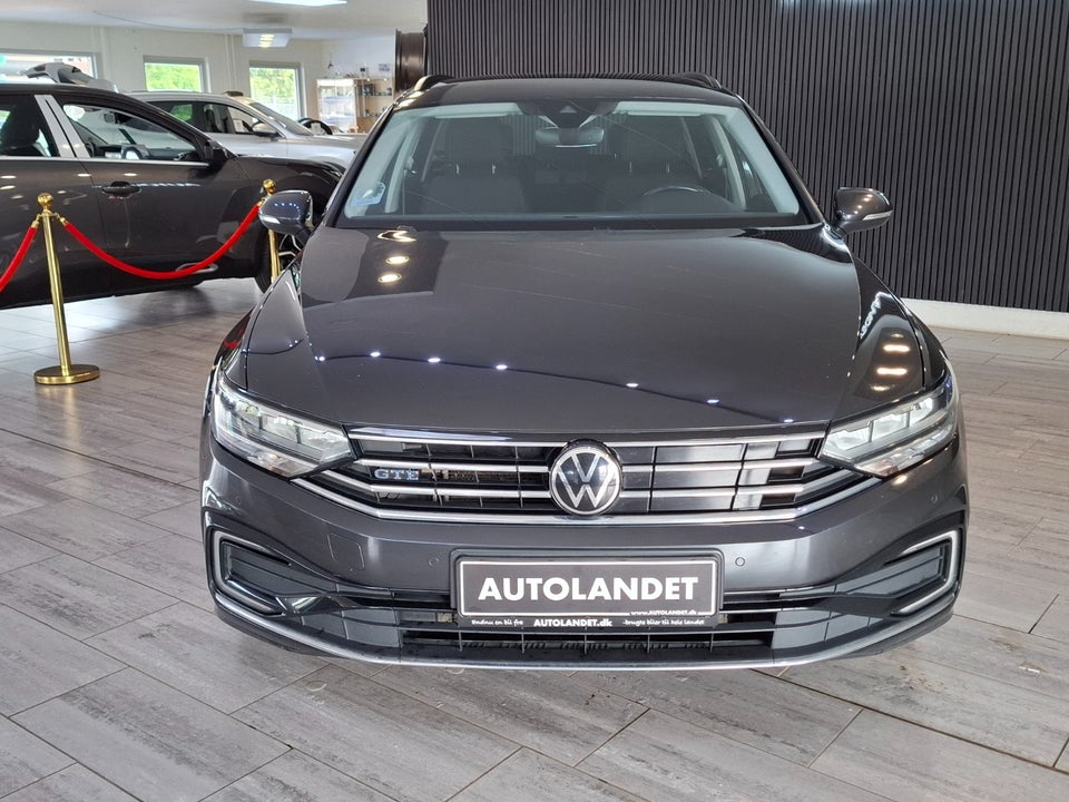 VW Passat 1,4 GTE High Variant DSG 5d