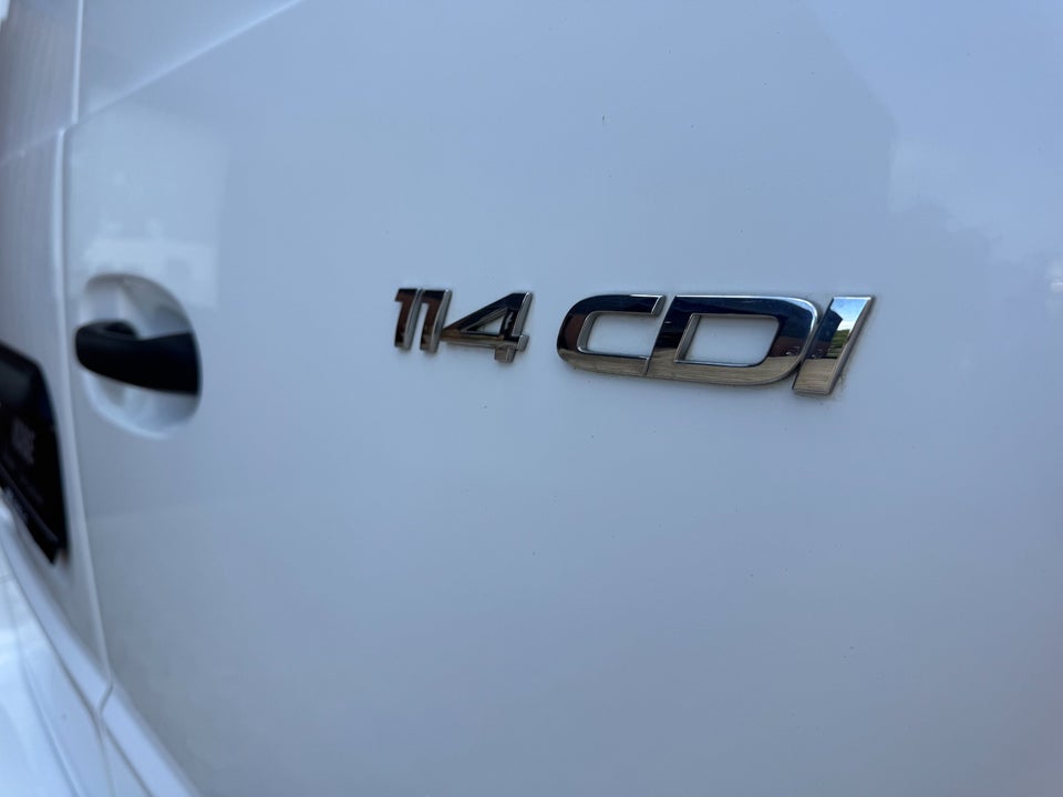 Mercedes Vito 114 2,0 CDi Kassevogn aut. L RWD