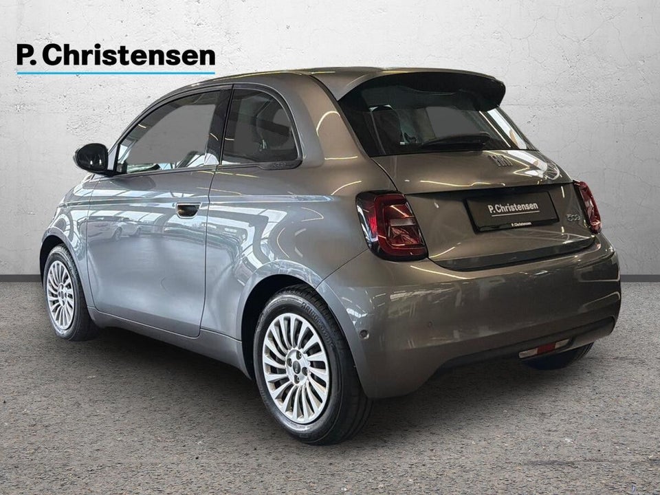 Fiat 500e 42 Icon 3d