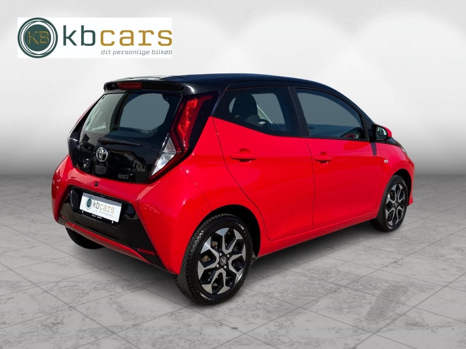 Toyota Aygo 1,0 VVT-i x-clusiv 5d