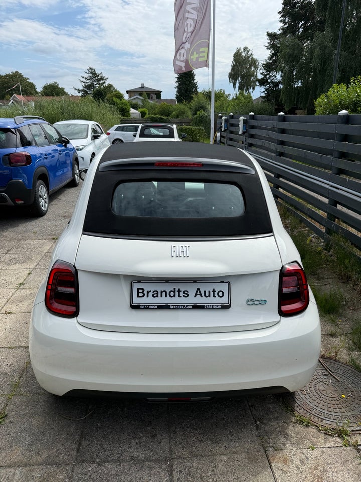 Fiat 500e 42 Icon Cabrio 2d
