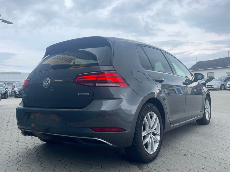 VW Golf VII 1,5 TSi 130 Comfortline 5d