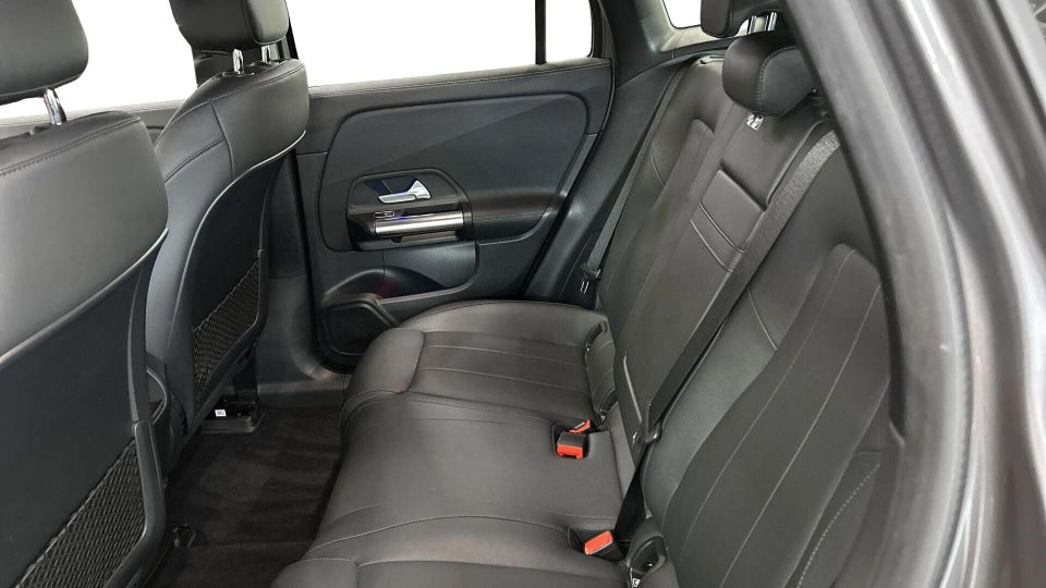 Mercedes EQA250 Progressive 5d