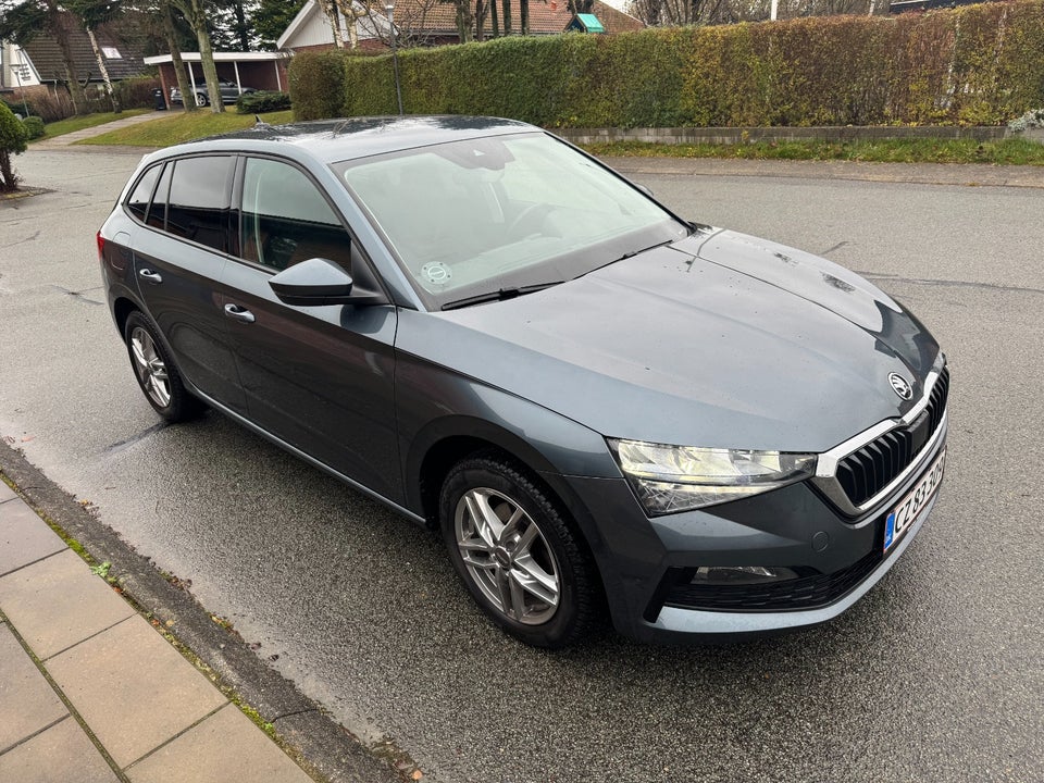 Skoda Scala 1,0 TSi 110 Dynamic DSG 5d