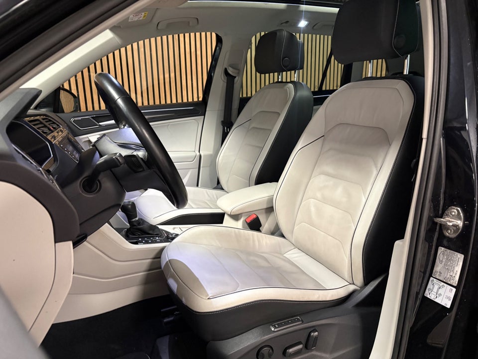 VW Tiguan 2,0 TDi 190 R-line DSG 4Motion 5d