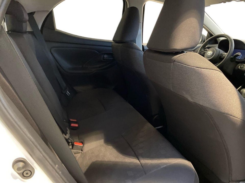 Toyota Yaris 1,5 Hybrid Style Technology e-CVT 5d