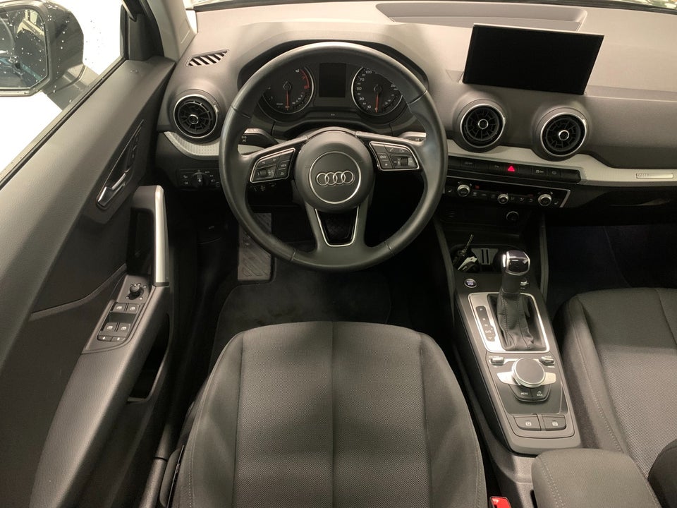 Audi Q2 35 TFSi Prestige S-tr. 5d
