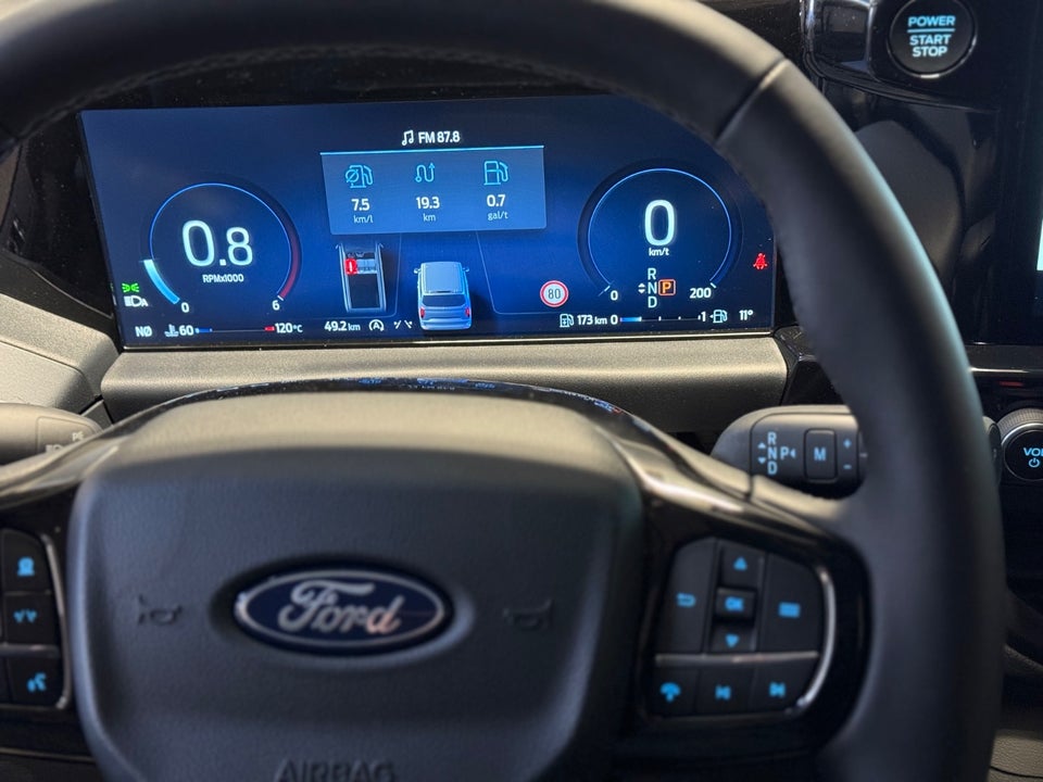 Ford Transit Custom 320 L2 2,0 EcoBlue Sport aut.