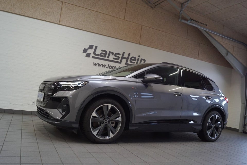 Audi Q4 e-tron 45 S-line 5d