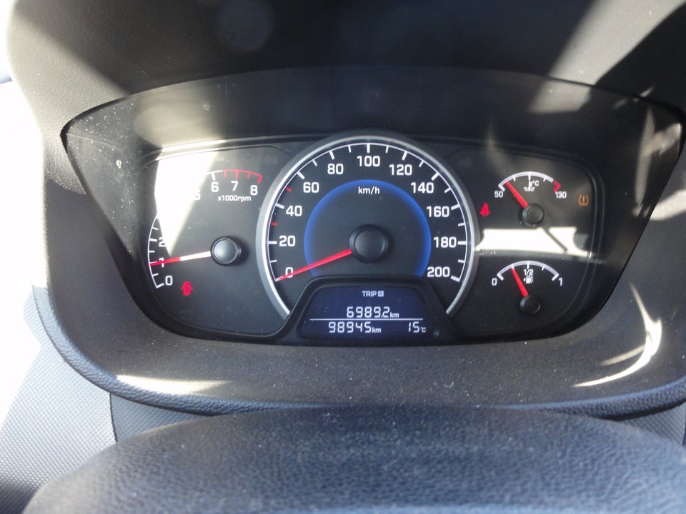 Hyundai i10 1,0 Touch 5d