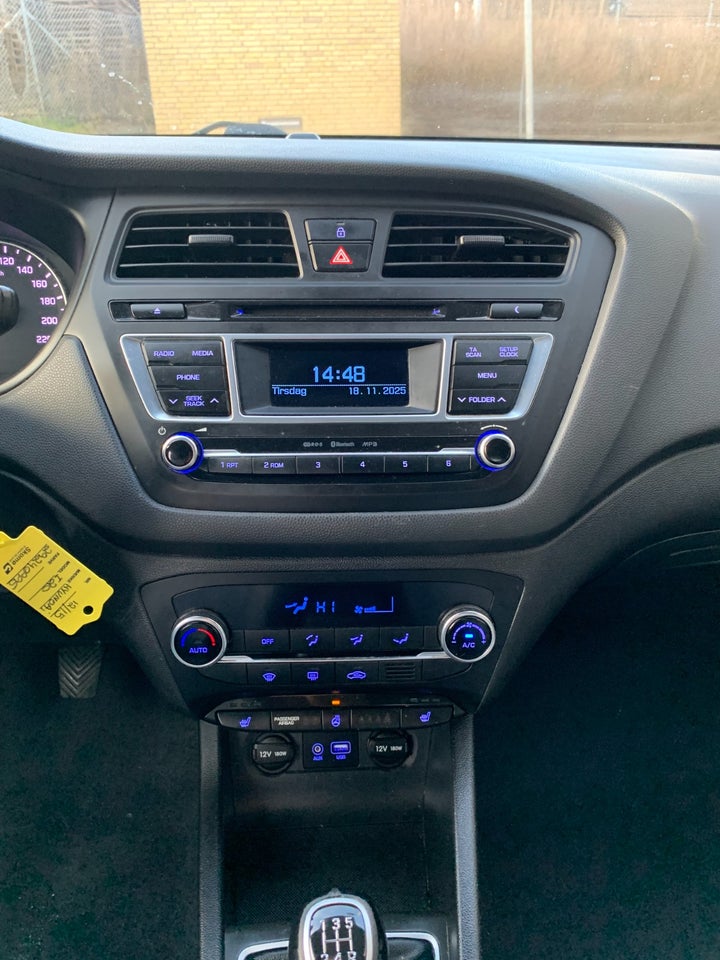 Hyundai i20 1,25 Sport 5d