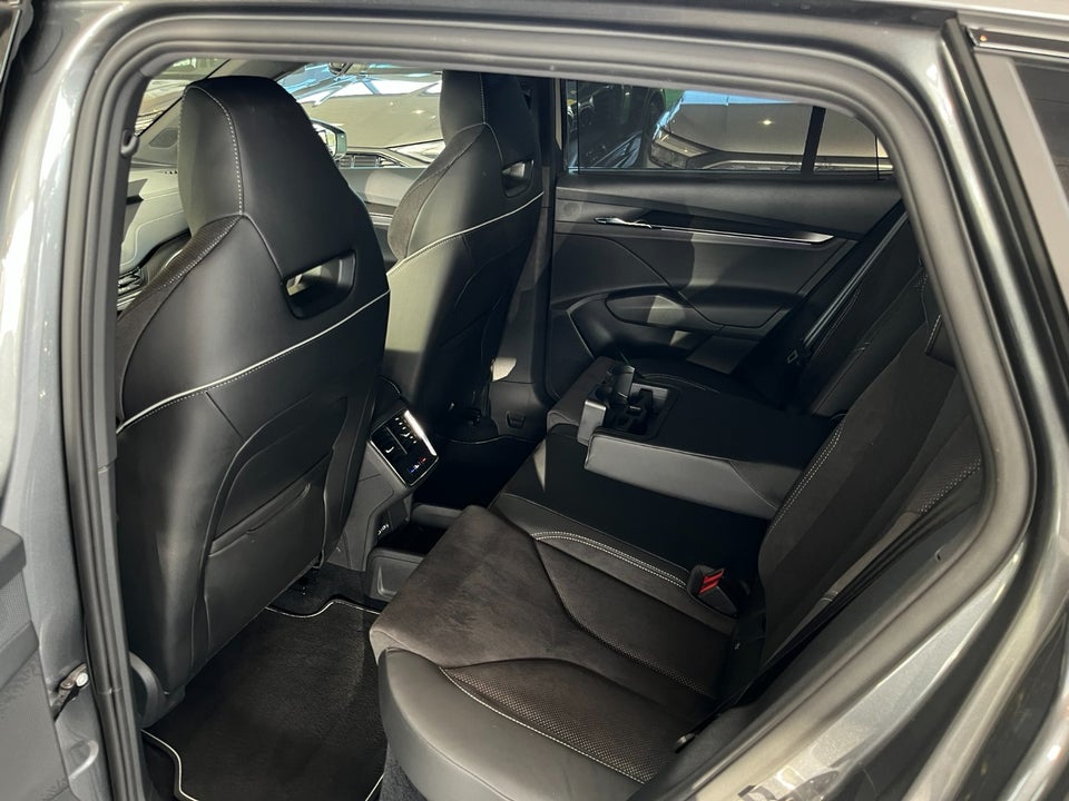 Skoda Enyaq 80 iV Sportline 5d