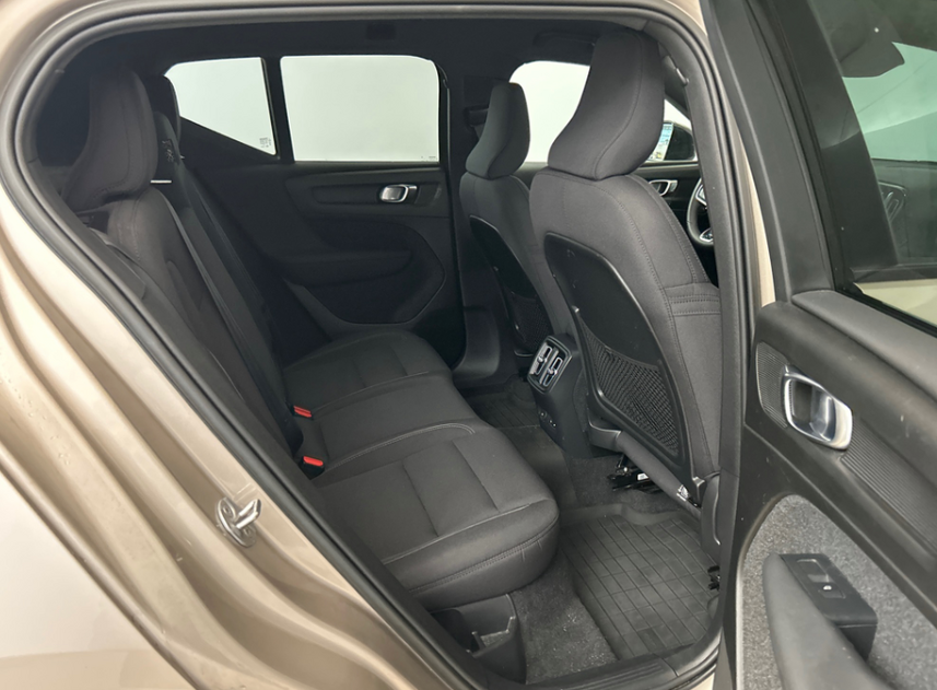 Volvo XC40 P6 ReCharge Plus 5d