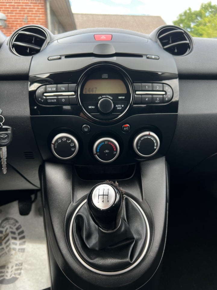 Mazda 2 1,6 DE 95 Advance 5d