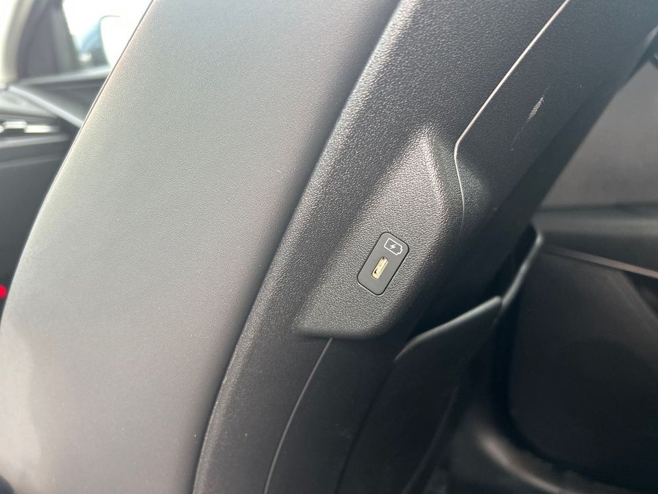 Kia Niro 1,6 PHEV Prestige DCT 5d