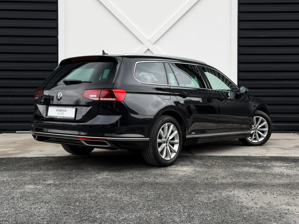 VW Passat 1,4 GTE High Variant DSG 5d