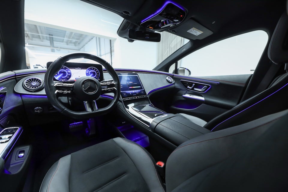 Mercedes EQE350 AMG Line 4d