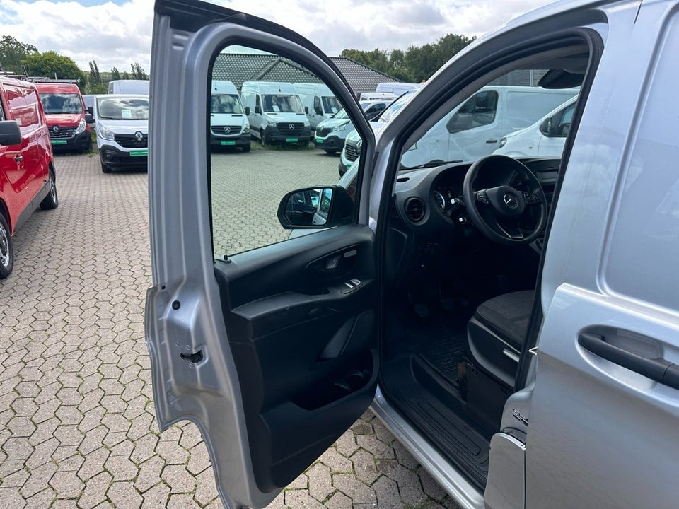 Mercedes Vito 114 2,2 CDi More XL