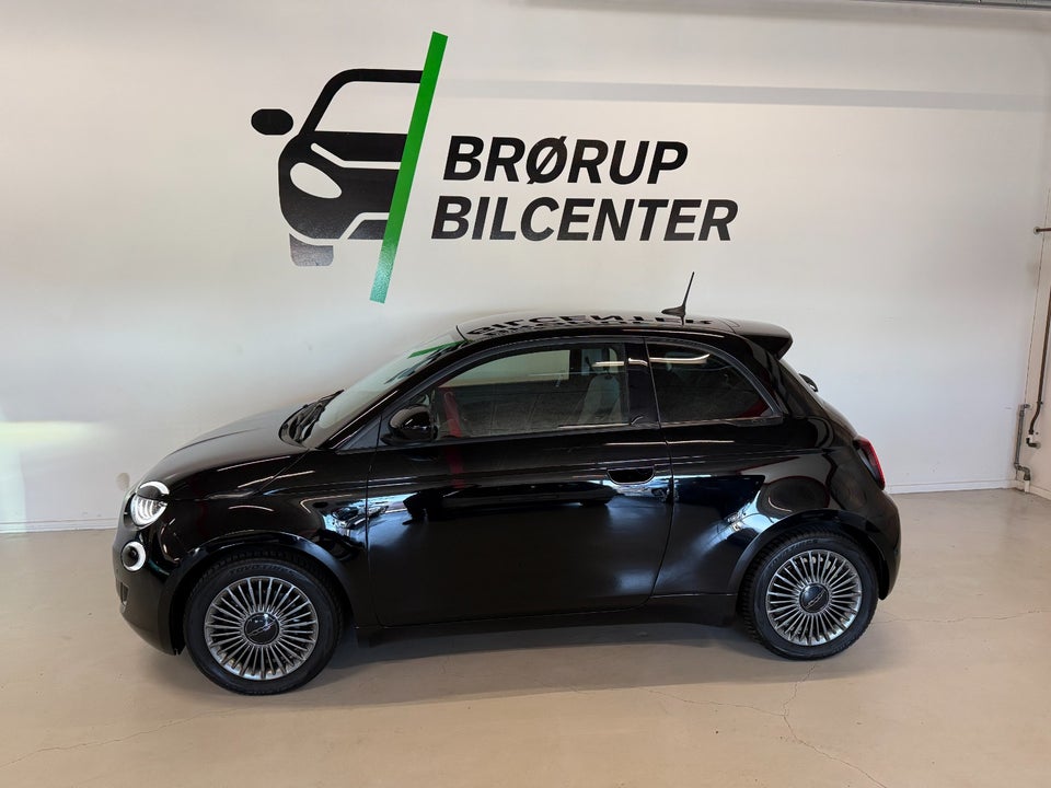 Fiat 500e 42 Icon 3d