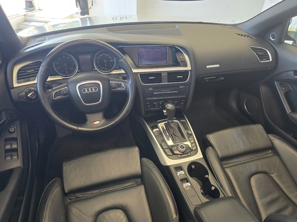Audi A5 2,0 TFSi 211 Cabriolet quattro S-tr. 2d