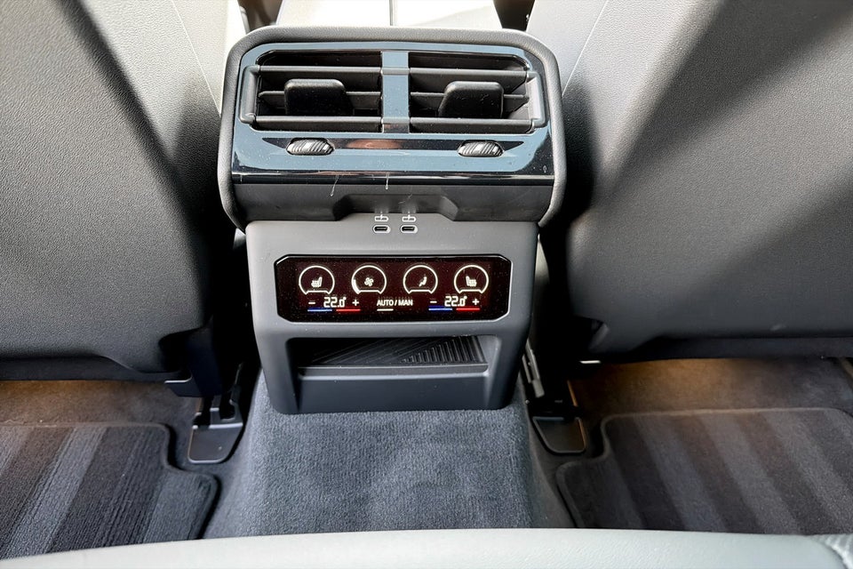 BMW i5 eDrive40 Touring Supercharged 5d