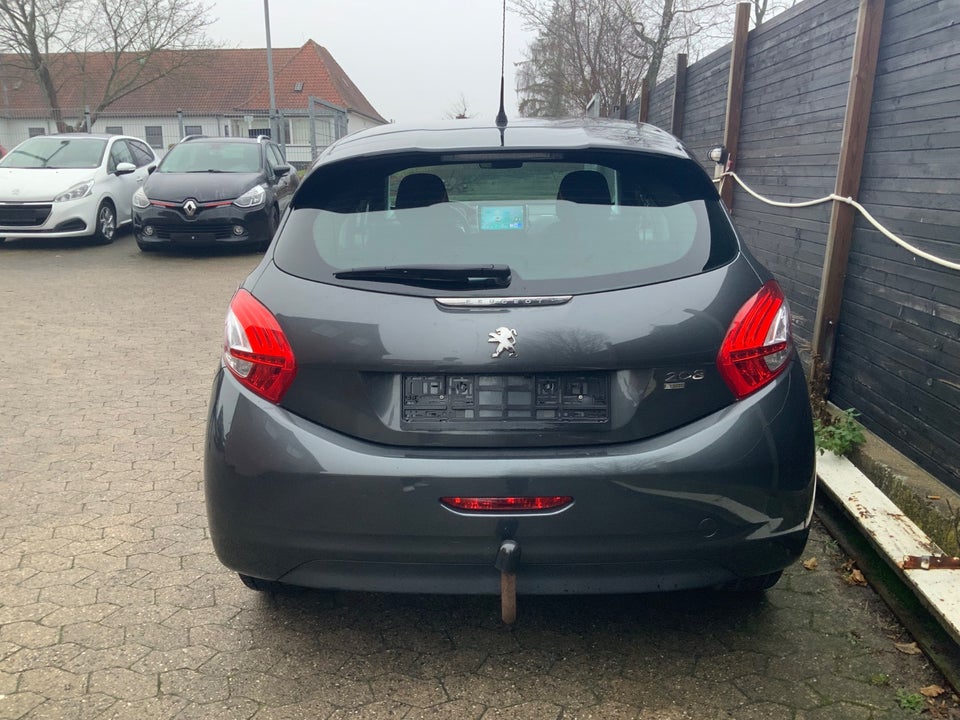 Peugeot 208 1,2 VTi Active ESG 5d