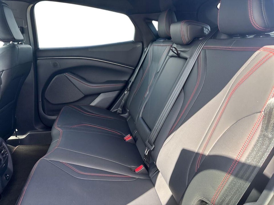 Ford Mustang Mach-E 88 Premium Extended Range 5d