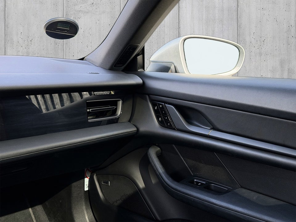 Porsche Taycan 4S Performance+ 4d