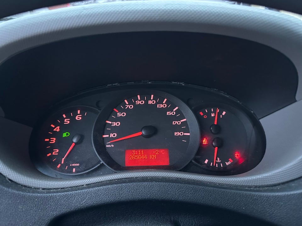 Renault Master III T35 2,3 dCi 125 L2 Ladvogn 2d