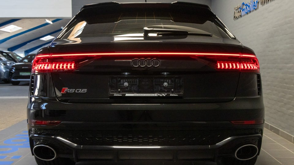 Audi RS Q8 4,0 TFSi quattro Tiptr. Van 5d