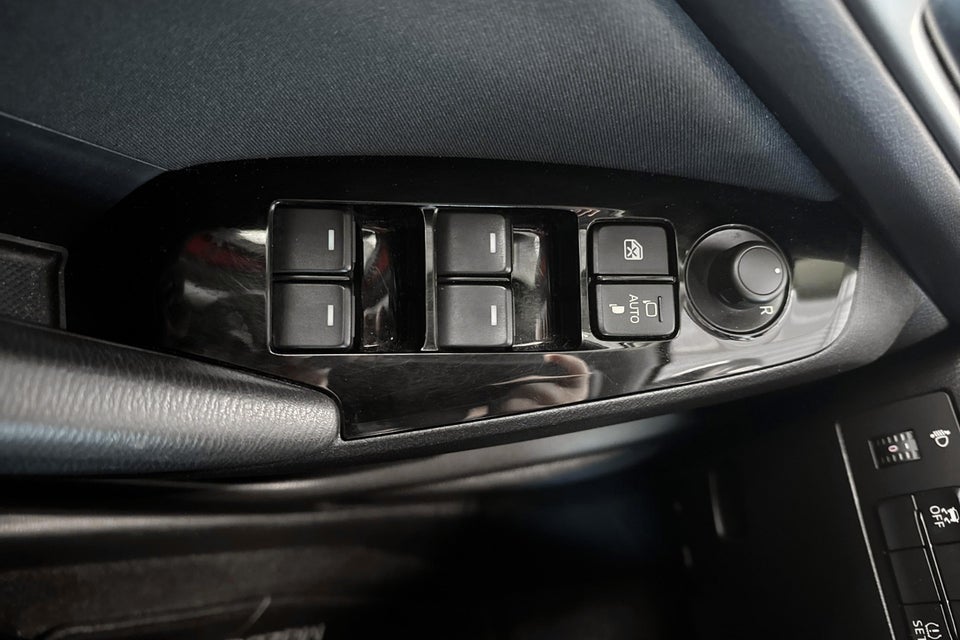 Mazda 3 2,0 SkyActiv-G 120 Vision 5d