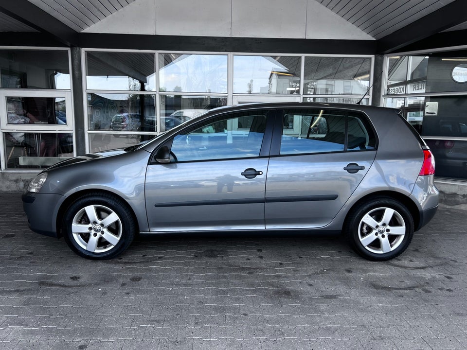 VW Golf V 1,4 TSi 140 Comfortline 5d