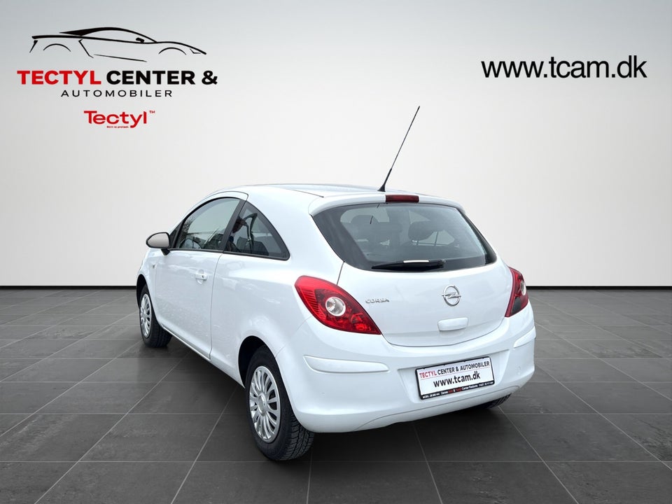 Opel Corsa 1,0 12V Enjoy 3d