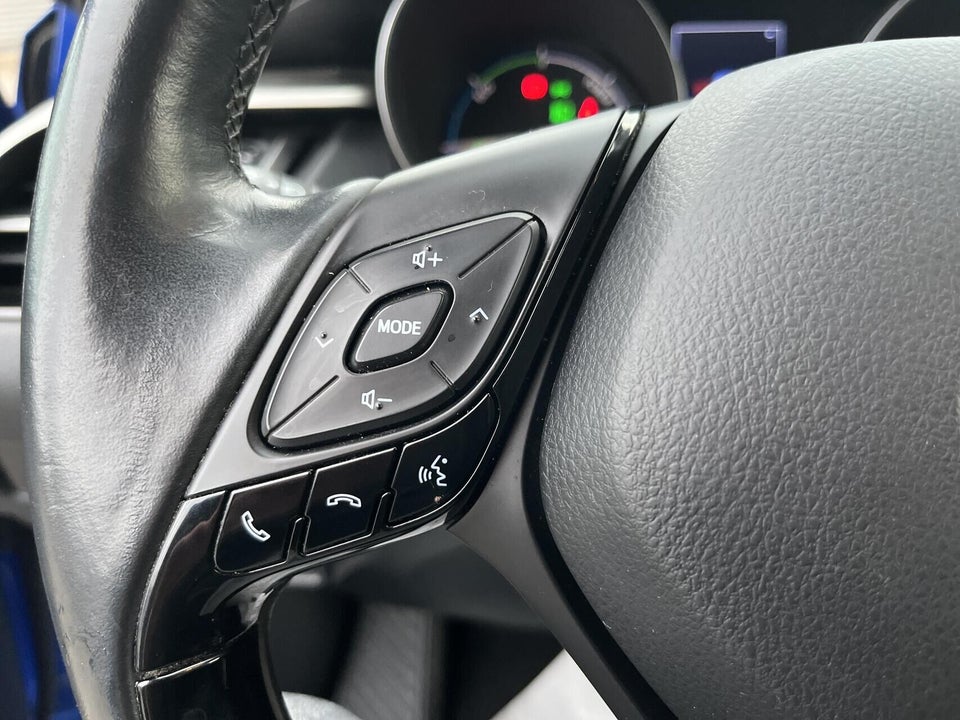 Toyota C-HR 1,8 Hybrid C-LUB CVT 5d