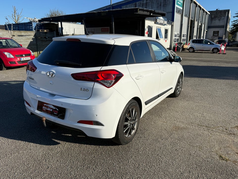 Hyundai i20 1,25 Vision+ 5d