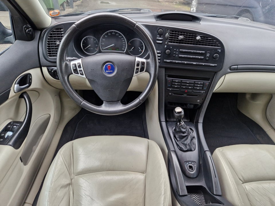 Saab 9-3 1,8 T Vector SportCombi Hirsch 5d