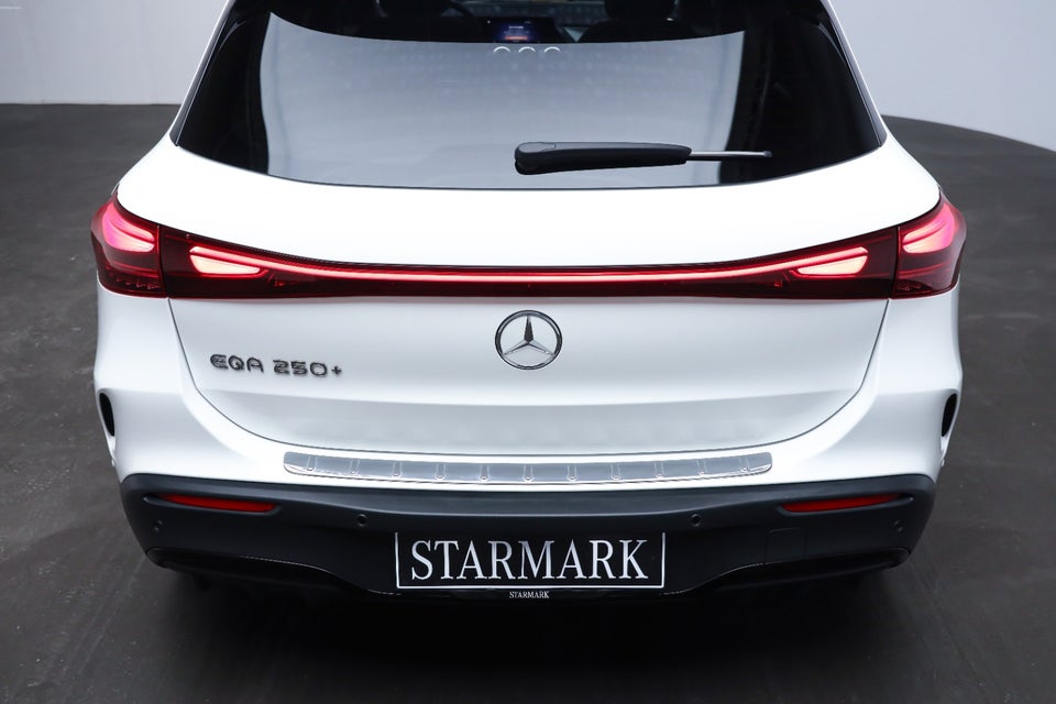 Mercedes EQA250+ AMG Advance 5d