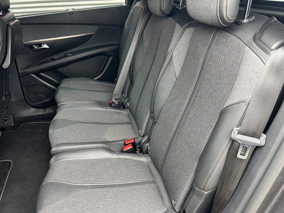 Peugeot 5008 1,5 BlueHDi 130 GT Line EAT8 7prs 5d