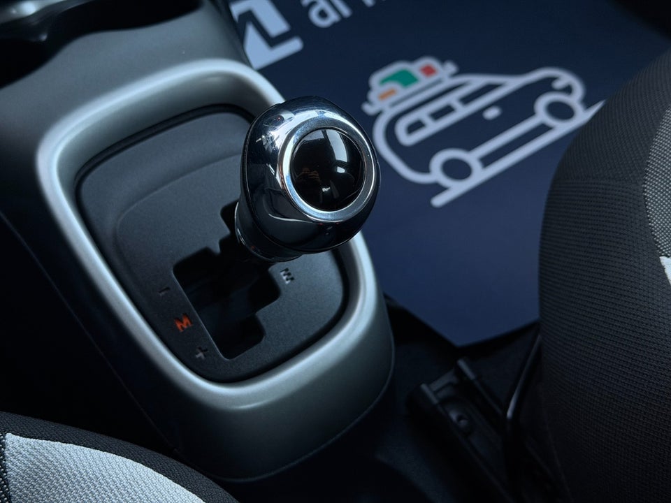 Toyota Aygo 1,0 VVT-i x-play x-shift 5d