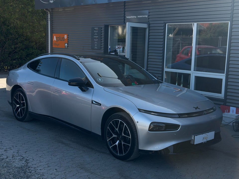 Xpeng P7 Performance 4d