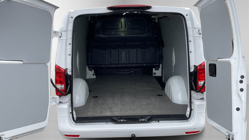 Mercedes Vito 116 2,0 CDi Kassevogn aut. L RWD